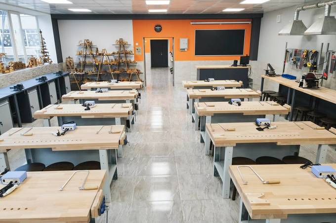 У одній з вінницьких шкіл зробили сучасний кабінет трудового навчання