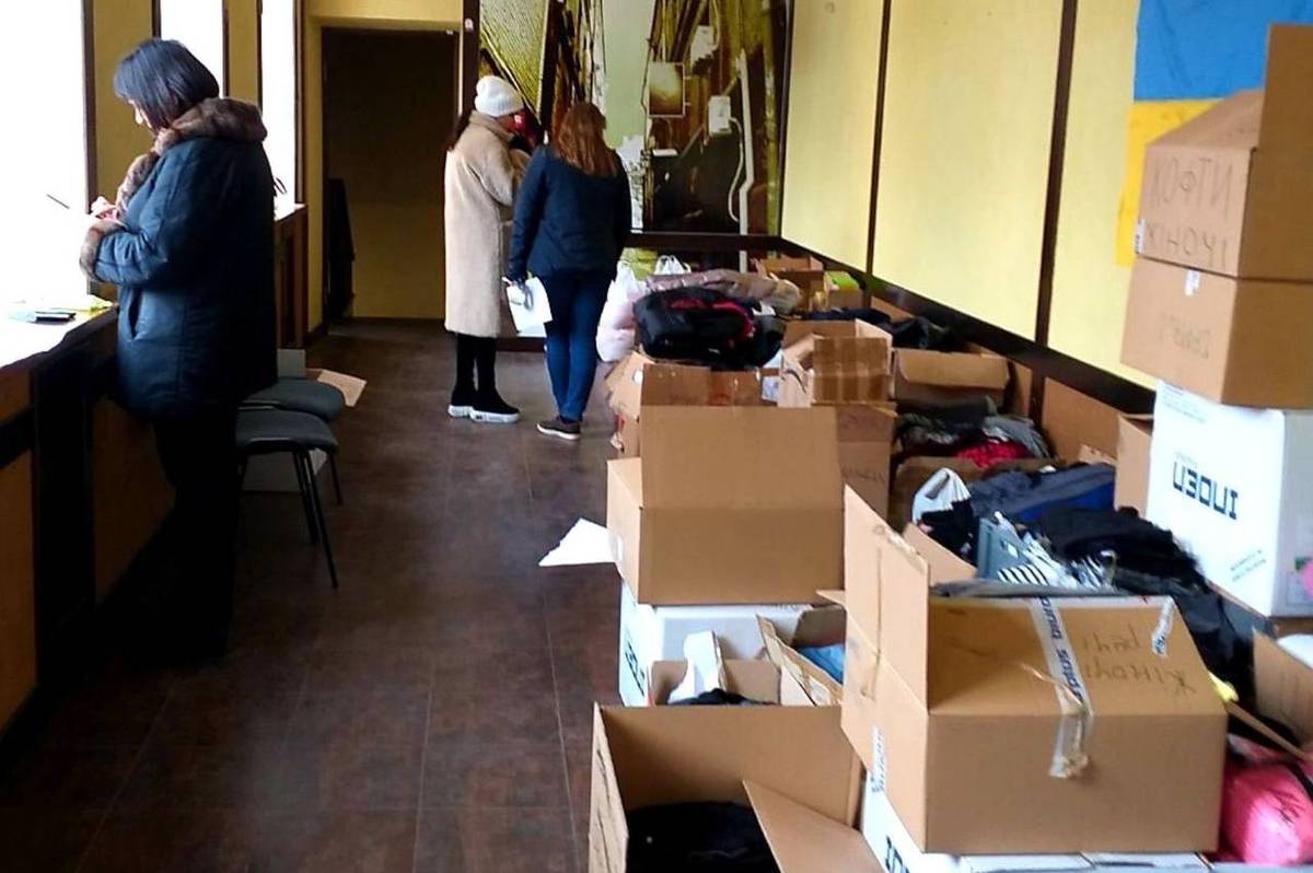 Для біженців, які зареєструвались у Вінниці, розпочав роботу Центр надання гуманітарної допомоги