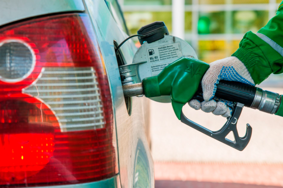 Українці платитмуть менше за бензин та дизель 