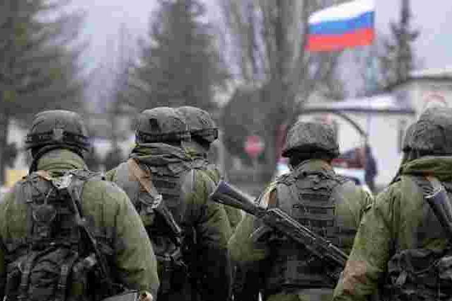 Росія втратила у війні проти України 21900 військових