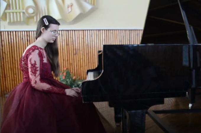 Учениця Вінницької дитячої музичної школи №2 виступила в Австрії на підтримку України