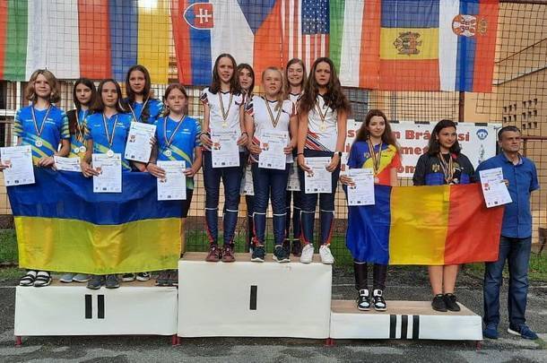 Золото і срібло: вихованці вінницької спортшколи вибороли медалі на чемпіонатах у Румунії 
