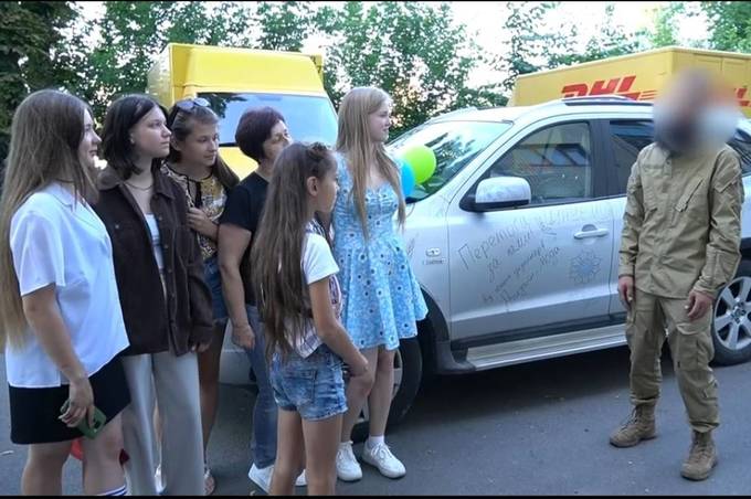 Діти з Вінниці зібрали кошти на авто для ЗСУ 