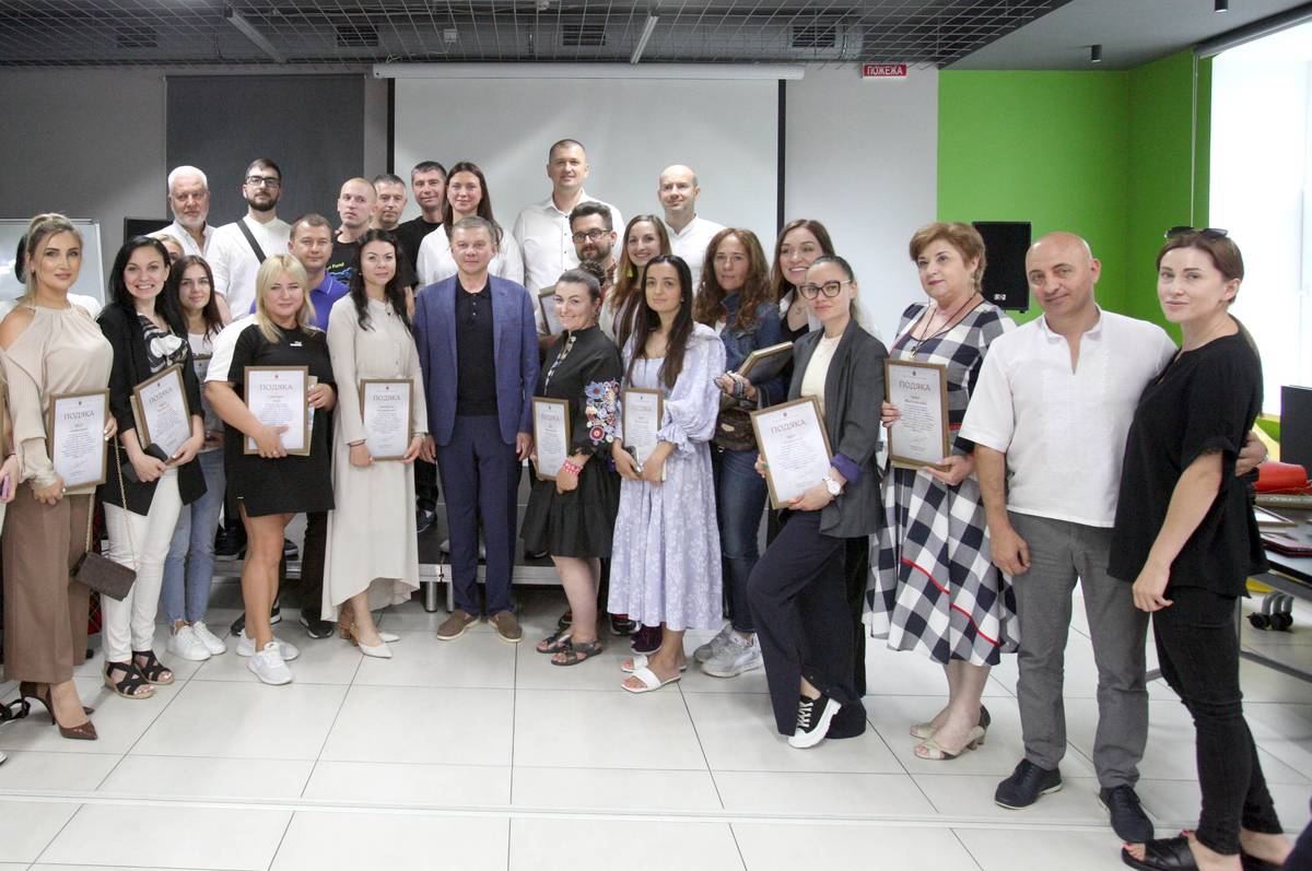 Понад 30 вінницьких волонтерів отримали подяки від Вінницької міської ради