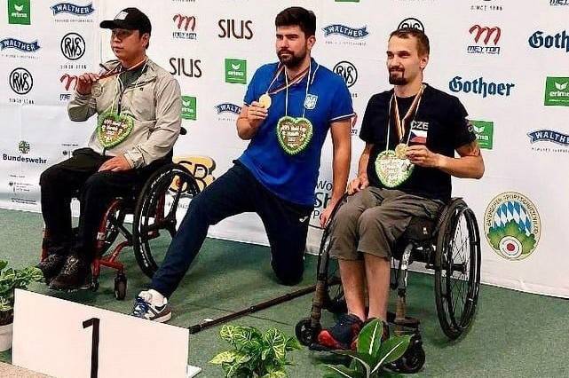 На Кубку світу із кульової стрільби вінничанин Олексій Денисюк виборов золоту медаль