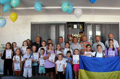 На Вінниччині діти зібрали 43 000 гривень на потреби ЗСУ 