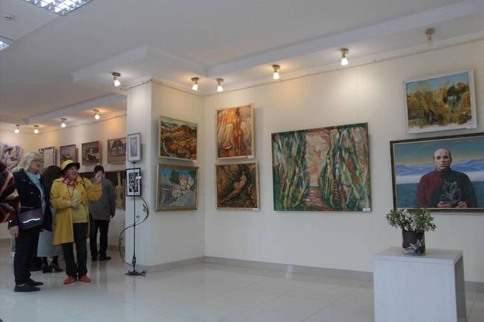 У Вінниці відкрилась виставка до Дня художника