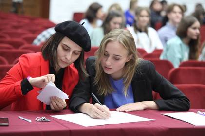 У Вінниці обрали сім кандидатів до ради громадського об’єднання старшокласників «Лідер»