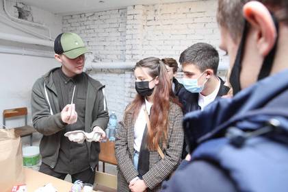 У Вінницько-Хутірському ліцеї дітям розповіли про переробку та сортування сміття
