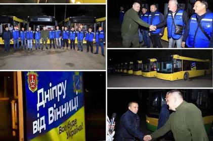 Мер Дніпра Борис Філатов подякував вінничанам за три автобуси, які напередодні передала Вінниця 