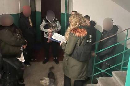 У Вінниці впіймали трьох сутенерок (Фото) У Вінниці впіймали трьох сутенерок (Фото)