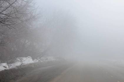 Туман знизить видимість на дорогах Вінниці – попереджають рятувальники