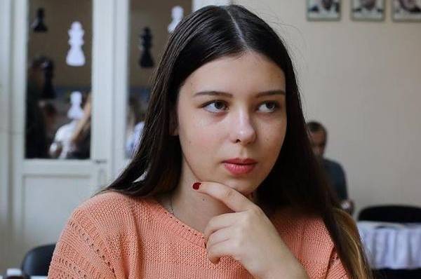 Вінничанка Надія Шпанко здобула "срібло"  у півфіналі чемпіонату України з шахів серед жінок