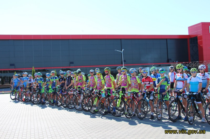 У Вінниці стартував відкритий чемпіонат України з велосипедного спорту на шосе