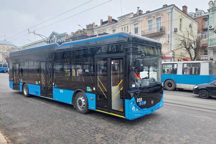 Стало відомо, на які маршрути у Вінниці вийшли нові тролейбуси VinLine