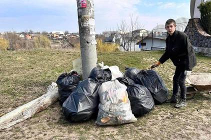 Під час акції «За чисте довкілля» у Вінниці прибрали узбережжя водойм