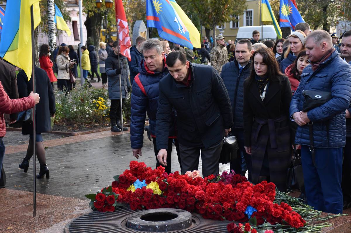 У Вінниці з нагоди відзначення 74-ї річниці визволення України від нацистських загарбників  вшанували загиблих героїв