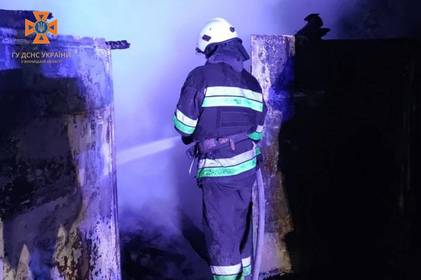 На Вінниччині вогнеборці загасили три пожежі у господарчих спорудах 