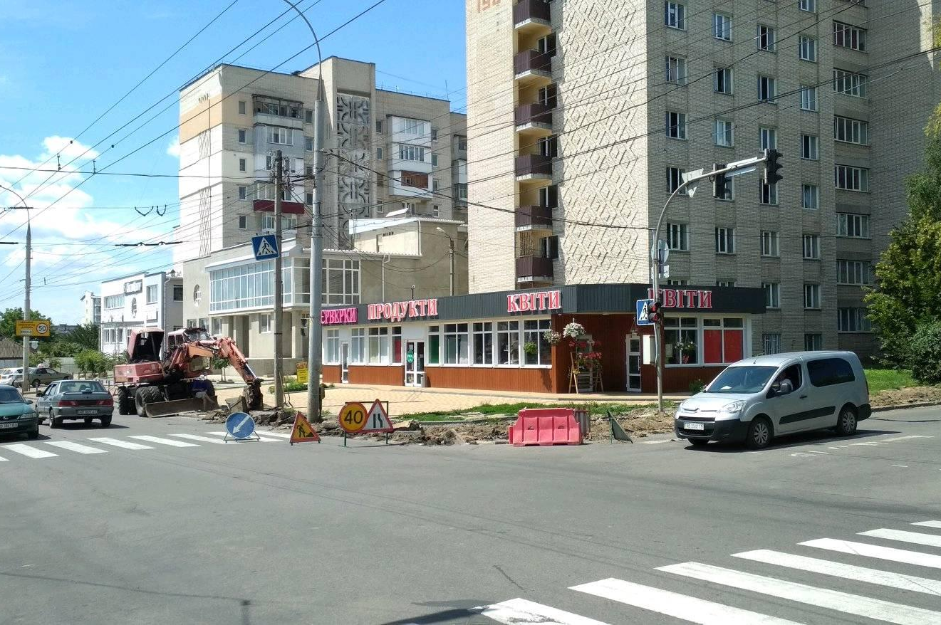 До уваги водіїв: почалась реконструкція перехрестя вулиць Келецька та Данила Галицького