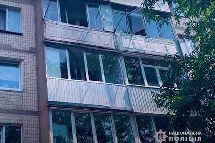 У Вінниці 3-річна дитина випала з балкона на четвертому поверсі