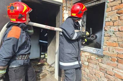 На Вінниччині за добу рятувальники ліквідували 10 пожеж
