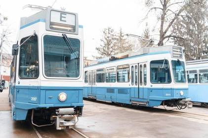 У Вінницю надійшли ще два трамваї «Tram2000» зі Швейцарії