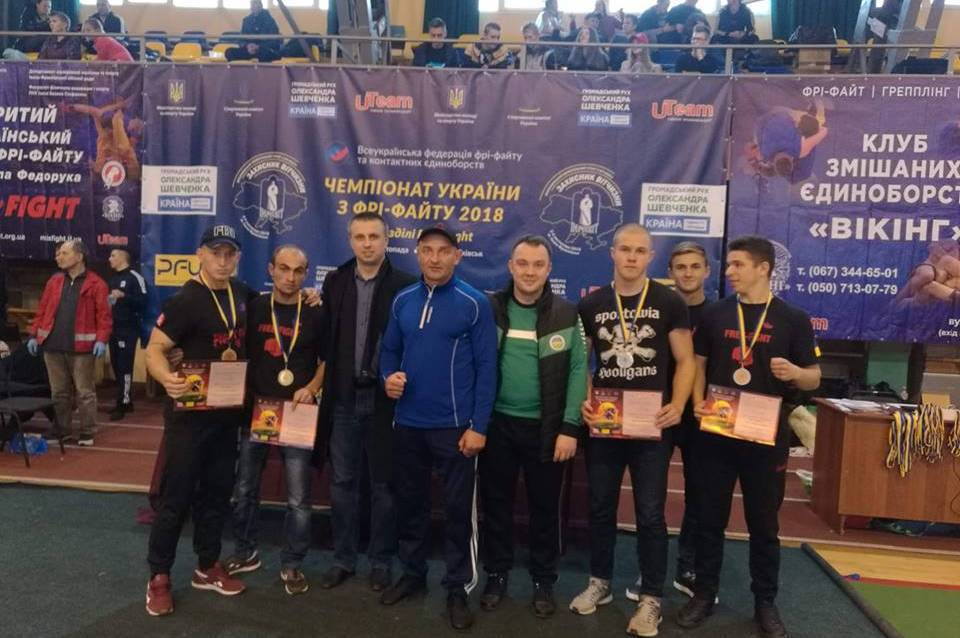 На чемпіонаті України з фрі-файту вінничани здобули чотири нагороди