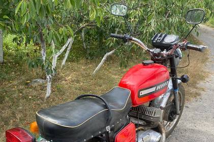 Без прав та без кордонів: патрульні затримали мотоцикліста
