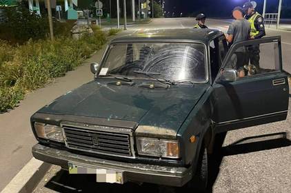 Вирішив покататися: поліція Ладижина спіймала чоловіка, який викрав автомобіль Вирішив покататися: поліція Ладижина спіймала чоловіка, який викрав автомобіль
