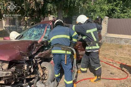 На Вінниччині рятувальники провели аварійно-рятувальні роботи під час ДТП