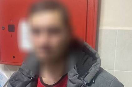 На Вінниччині чоловіка засудили до 7 років позбавлення волі за пограбування АЗС На Вінниччині чоловіка засудили до 7 років позбавлення волі за пограбування АЗС