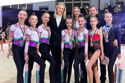 Вінницькі гімнастки показали вражаючі результати на чемпіонаті України та здобули численні нагороди