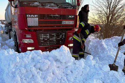 Негода в Україні: ДСНС розповіли деталі про рятувальні роботи та наслідки погодньої стихії