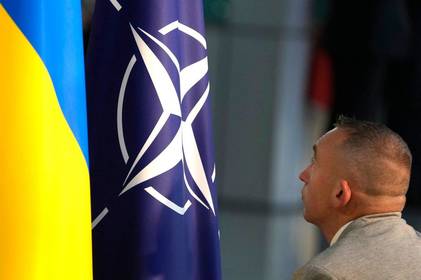 Вступ України в НАТО підтримують 77% українців