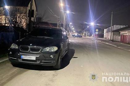В Ямполі жінка на BMW збила 9-річну дівчинку