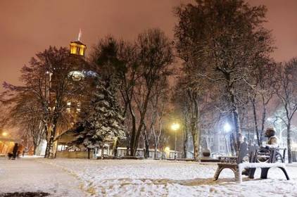 Зимова казка у Вінниці: як у місті забезпечується безпечне та комфортне пересування вулицями