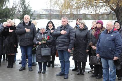 Пам'ятаємо та дякуємо: у Вінниці вшанували пам'ять ліквідаторам наслідків аварії на Чорнобильській АЕС