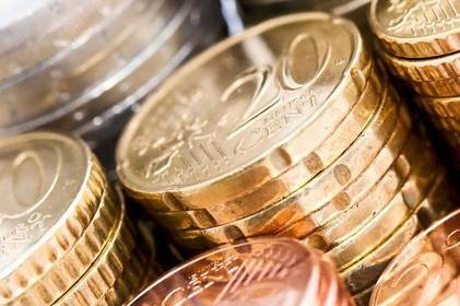 Французька влада ліквідує 27 мільйонів щойно випущених монет: причини та деталі