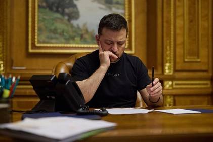 Зеленський подав декларації за 2021 та 2022 роки: що відомо про доходи президента