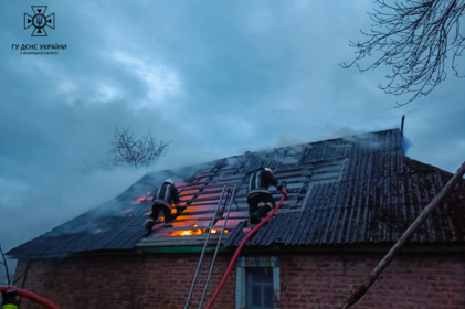 На Вінниччині виникли 4 пожежі: рятувальники успішно їх погасили