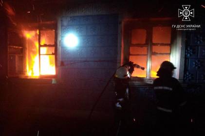 На Вінниччині повністю згорів житловий будинок: скільки пожеж ліквідували рятувальники за минулу добу
