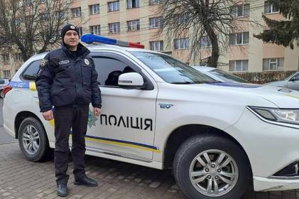 Поліцейський з Вінниччини рекордно швидко доставив донорське серце: деталі