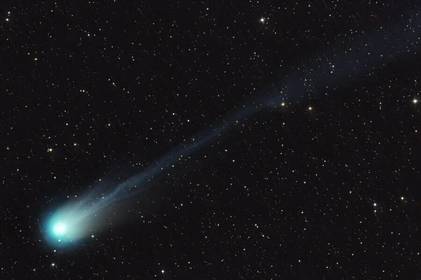 До Землі наближається "Комета диявола": як її побачити неозброєним оком