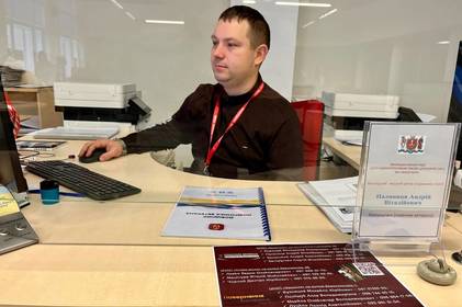 «Ветерани бачать в нас рідні душі»: військовий з Херсону Андрій Паляниця працює помічником ветерана у Вінниці «Ветерани бачать в нас рідні душі»: військовий з Херсону Андрій Паляниця працює помічником ветерана у Вінниці