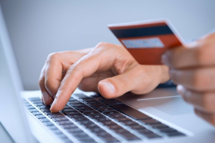 Онлайн-кредитування в Україні: швидко, легко, без паперової тяганини