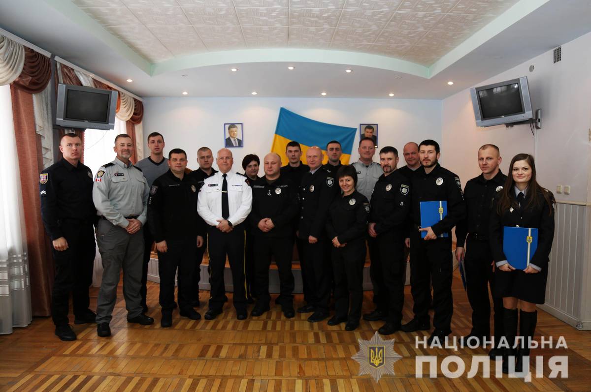 Представники Канадської поліцейської місії в Україні провели тренінг для вінницьких поліцейських