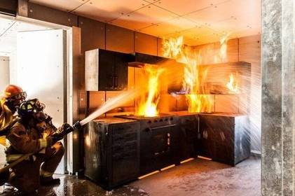 Пожежа на вулиці Келецька ледь не забрала життя вінничанина: подробиці Пожежа на вулиці Келецька ледь не забрала життя вінничанина: подробиці