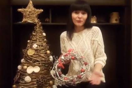 Еко-ялинки із "підручних" засобів Еко-ялинки із "підручних" засобів