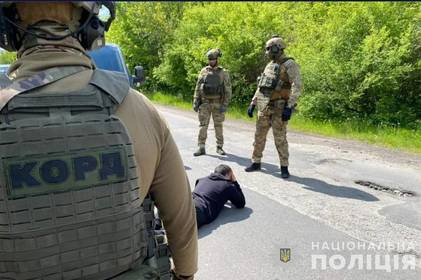 На Вінниччині судитимуть чоловіків, які допомагали військовозобов'язаним незаконно перетнути кордон