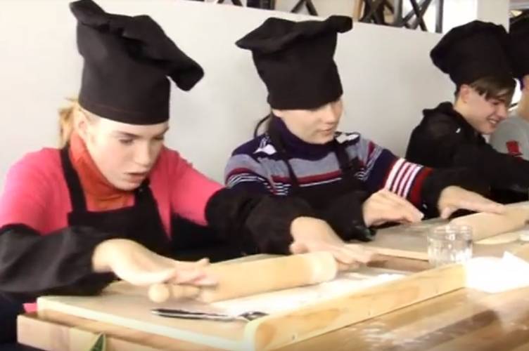 Вінницькі волонтери влаштували кулінарні майстер-класи для вихованців Ситковецької школи-інтернат